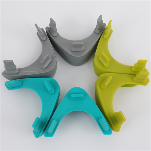 Silicone rubber parts holder for iron