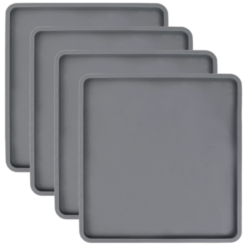 The difference between silicone products and plastic products.