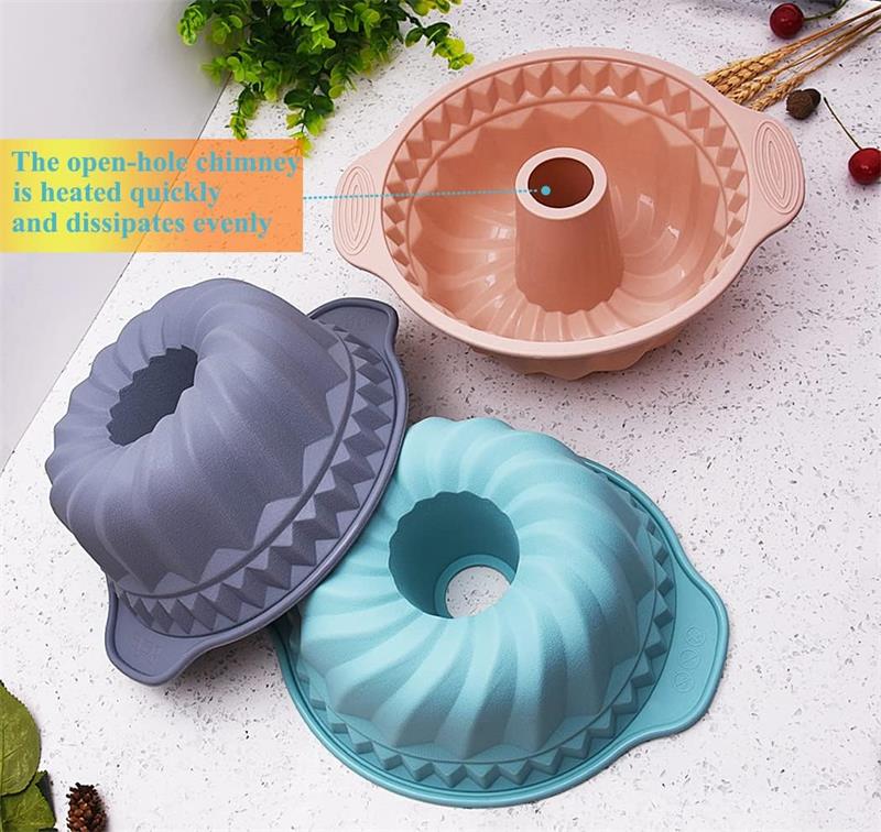 Silicone non-stick fluted cake pans with sturdy handles(图1)